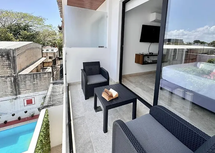 Midtown 2 By Andiani Travel